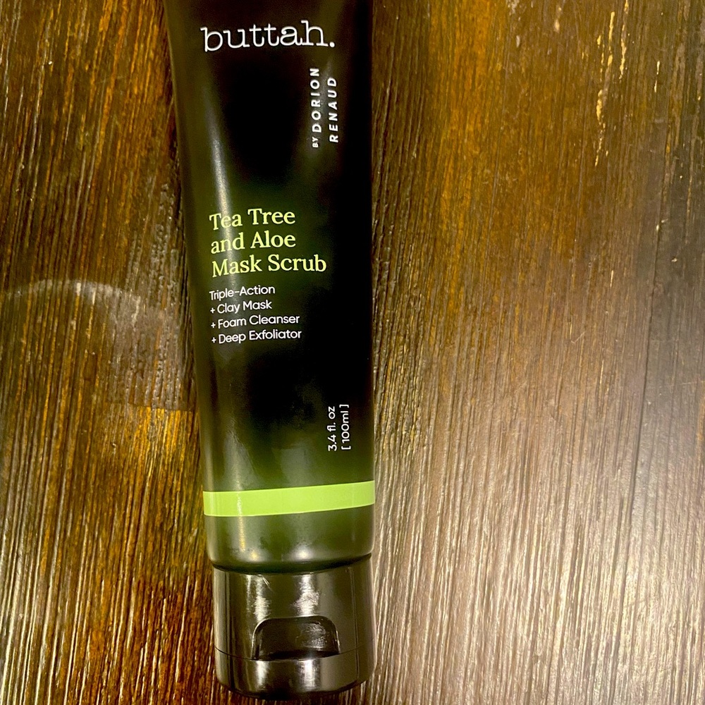Tea tree and Aloe Mask Scrub (3.4fl.oz /100ml)